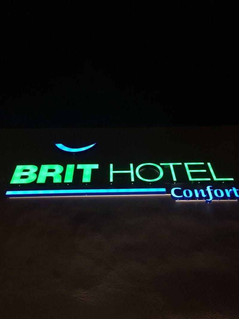 Brit Hotel Confort Лош Экстерьер фото
